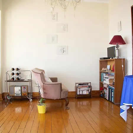 Alfama 3b - Balby's Bed&breakfast Bed & Breakfast 3*