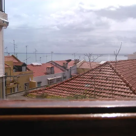 Alfama 3b - Balby's 3* Лиссабон